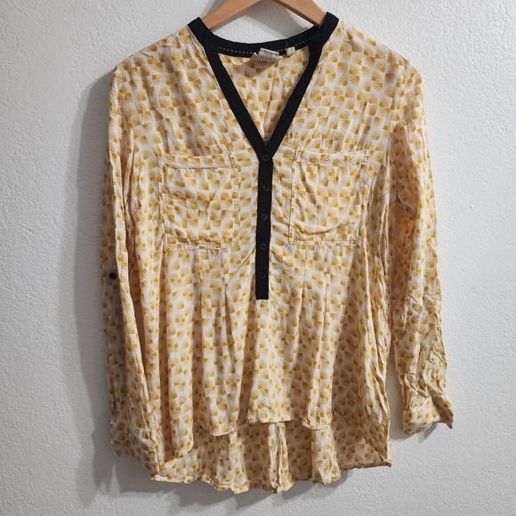 ANTHROPOLOGIE VANESSA VIRGINIA Sunburst Print Blouse Yellow Size 2 - Picture 4 of 10